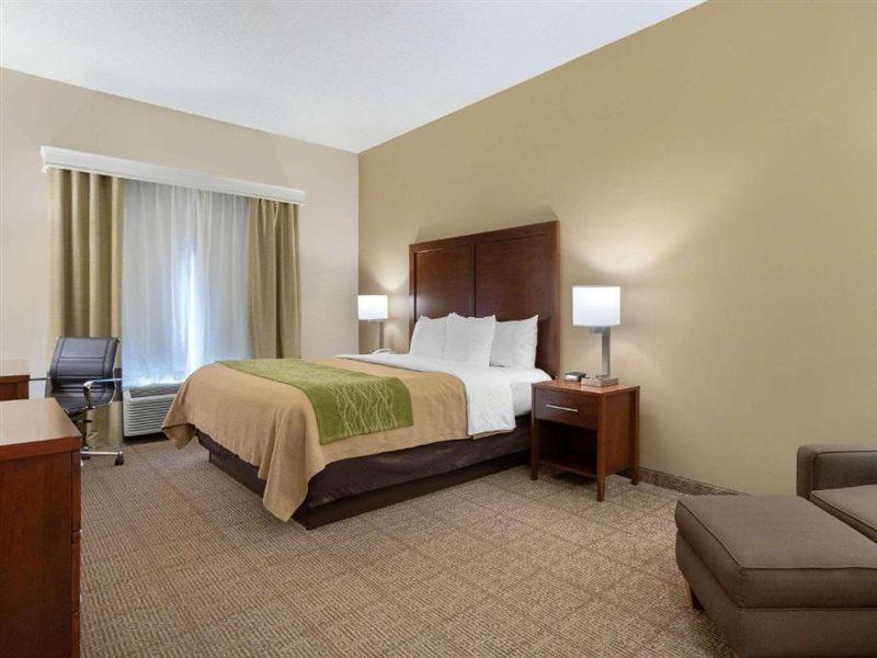 Comfort Inn & Suites Port Arthur-Port Neches Bagian luar foto