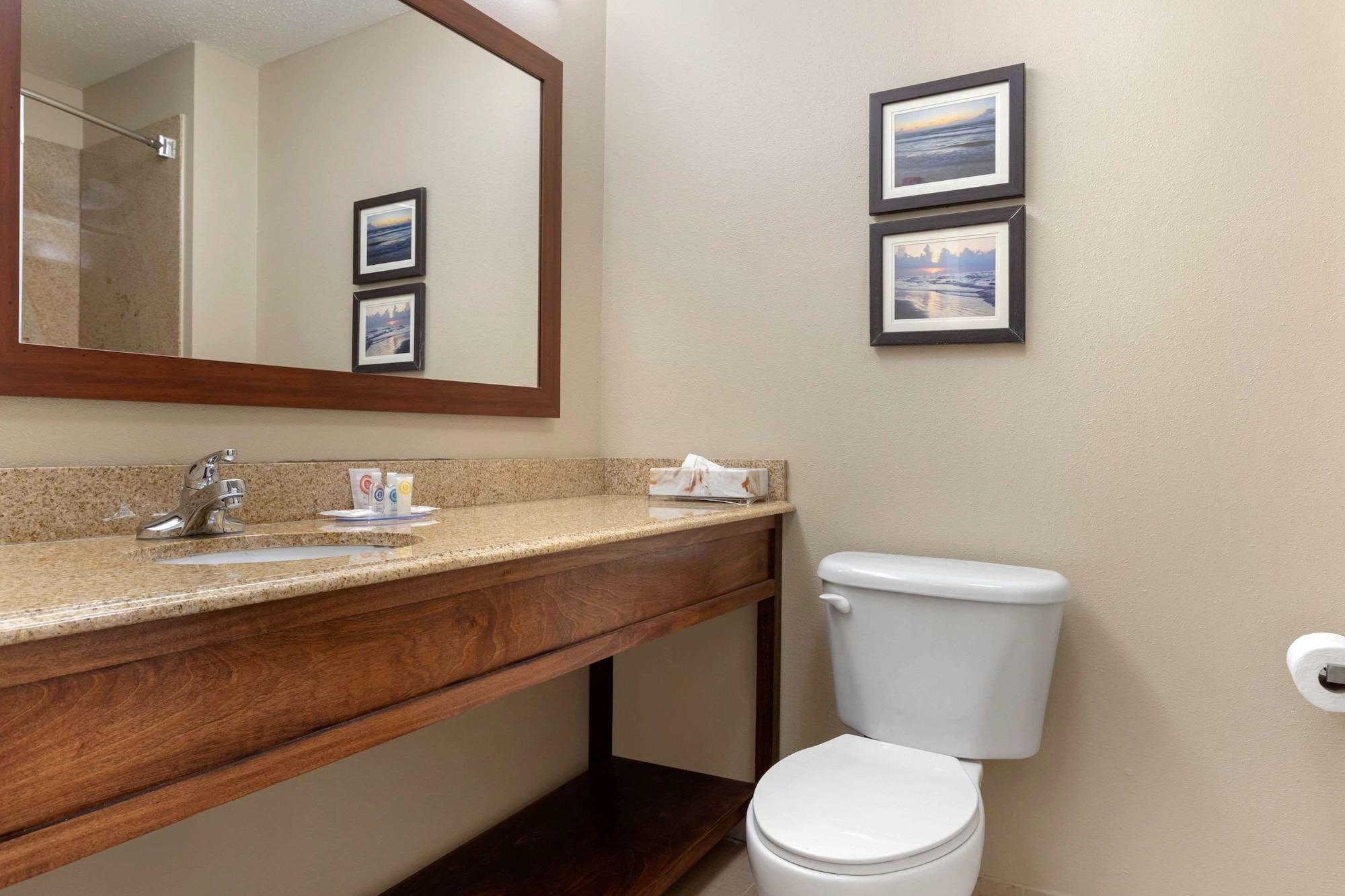 Comfort Inn & Suites Port Arthur-Port Neches Bagian luar foto
