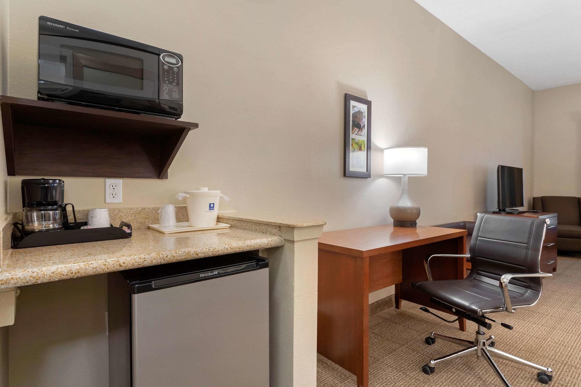 Comfort Inn & Suites Port Arthur-Port Neches Bagian luar foto