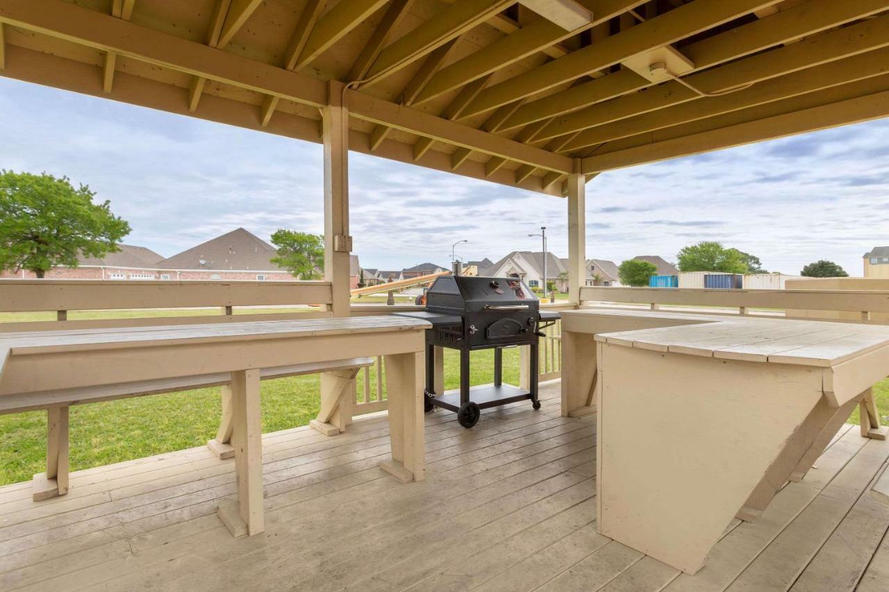 Comfort Inn & Suites Port Arthur-Port Neches Bagian luar foto