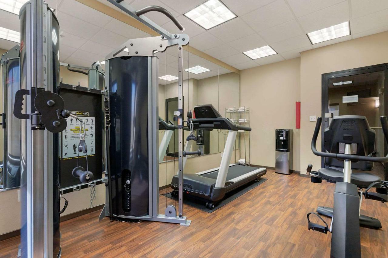 Comfort Inn & Suites Port Arthur-Port Neches Bagian luar foto