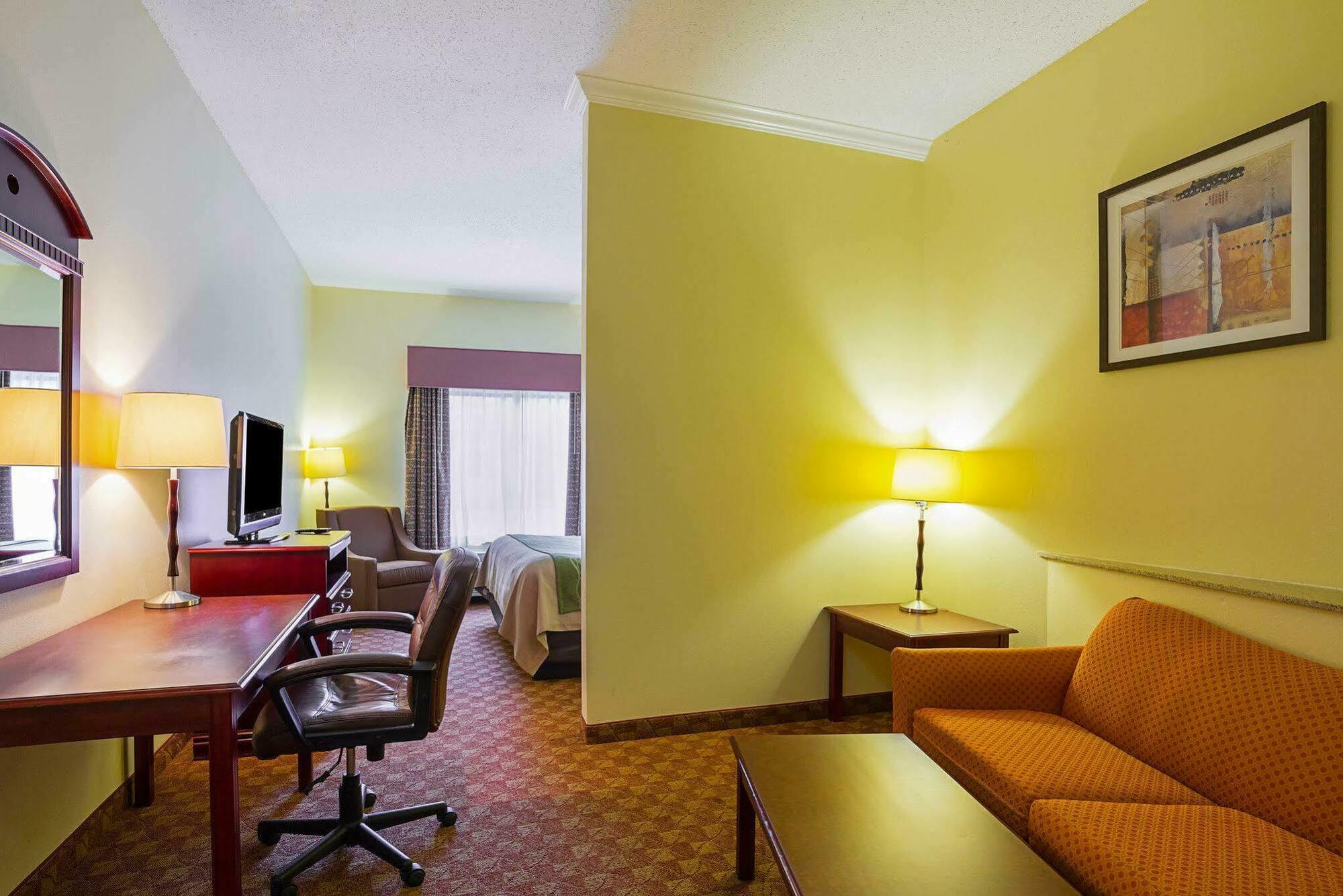 Comfort Inn & Suites Port Arthur-Port Neches Bagian luar foto